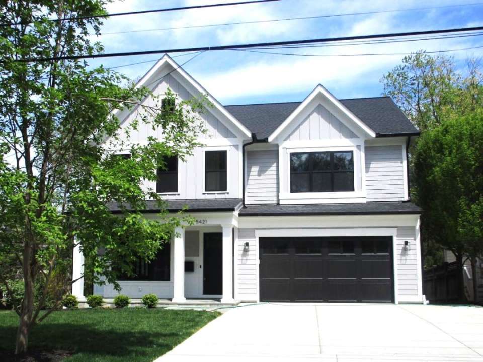 5421 Glenwood Rd